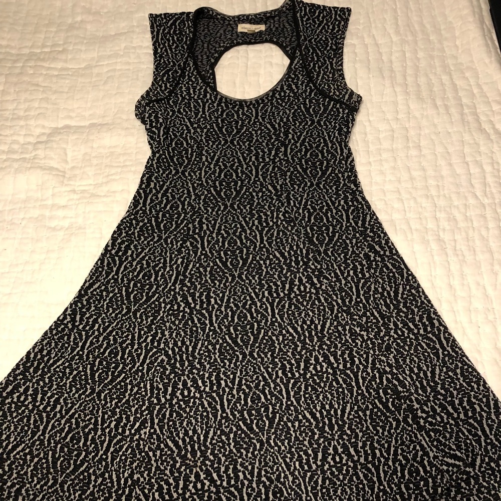 UO silence and noise skater dress with open back - Picture 4 of 4
